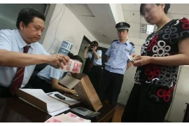 要账打架被拘留——探讨债务纠纷中的法律边界